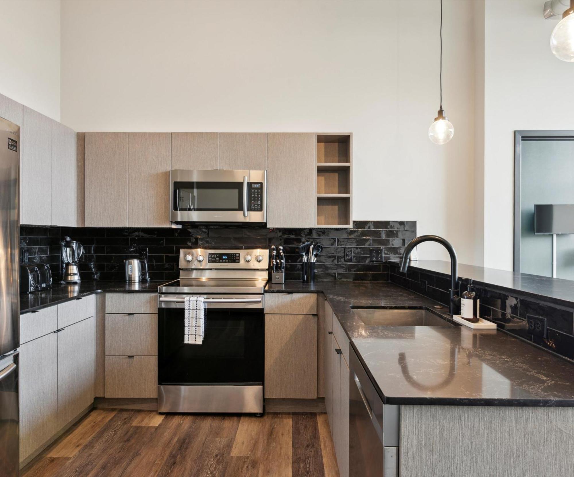 Apartment Large 3br Apts & Studios, Free Parking, Gym, Game Philadelphia
