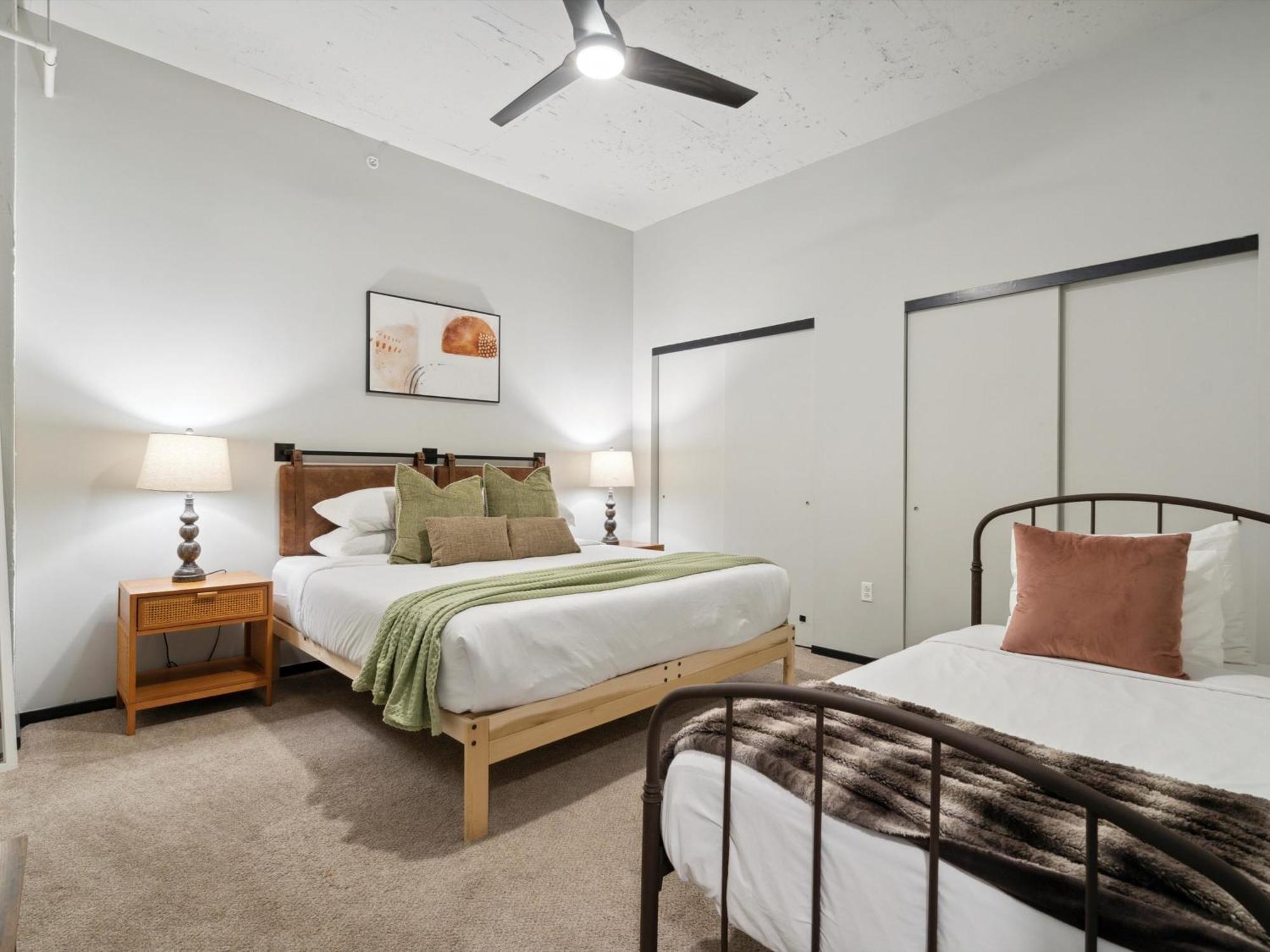 Large 3br Apts & Studios, Free Parking, Gym, Game