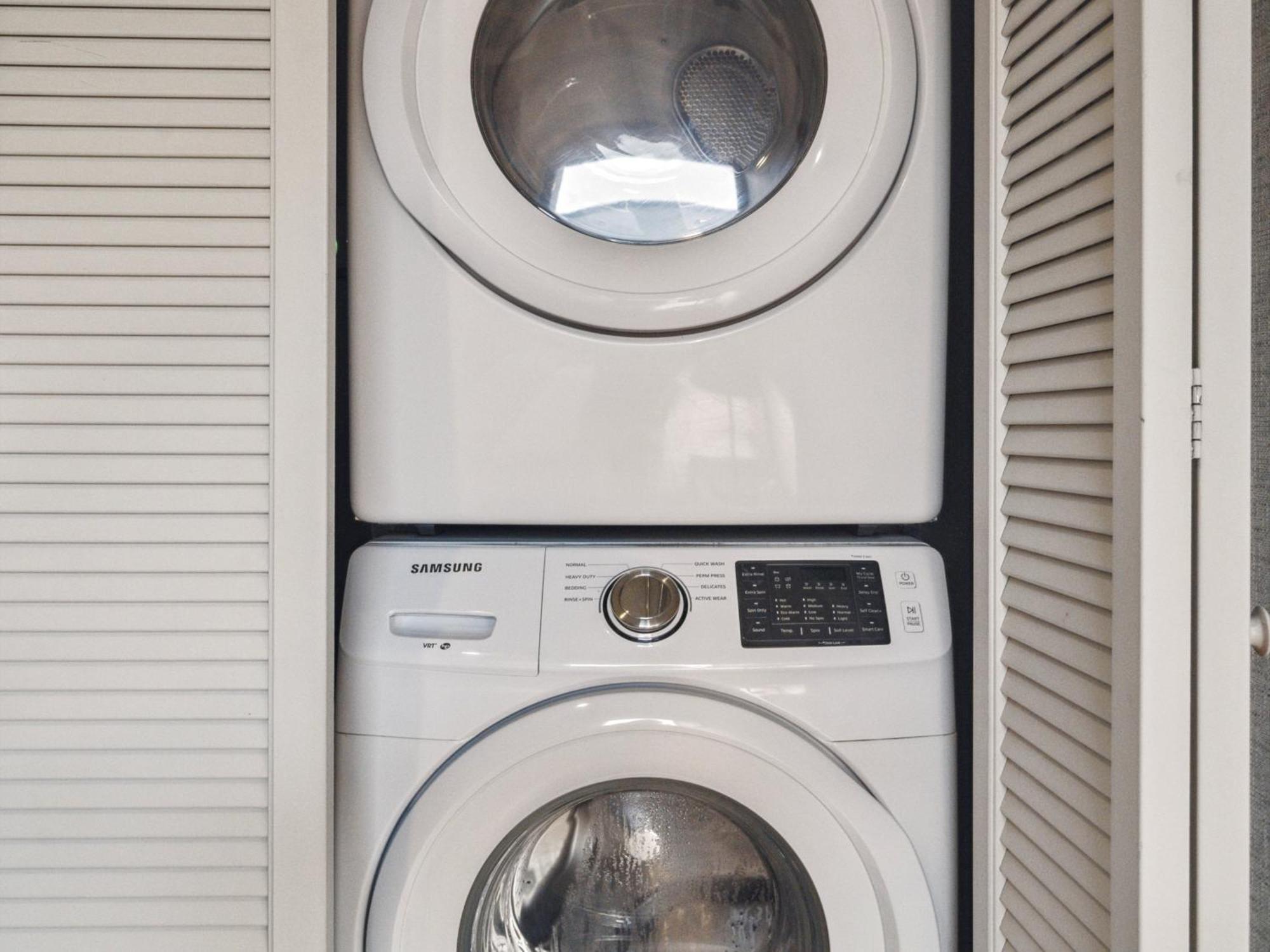 Apartment Large 3br Apts & Studios, Free Parking, Gym, Game